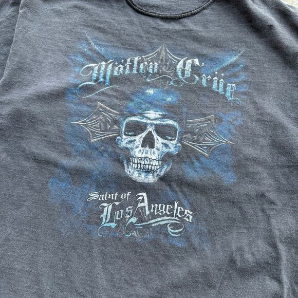 Y2K Motley Crue Band Tee - Picture 2 of 7